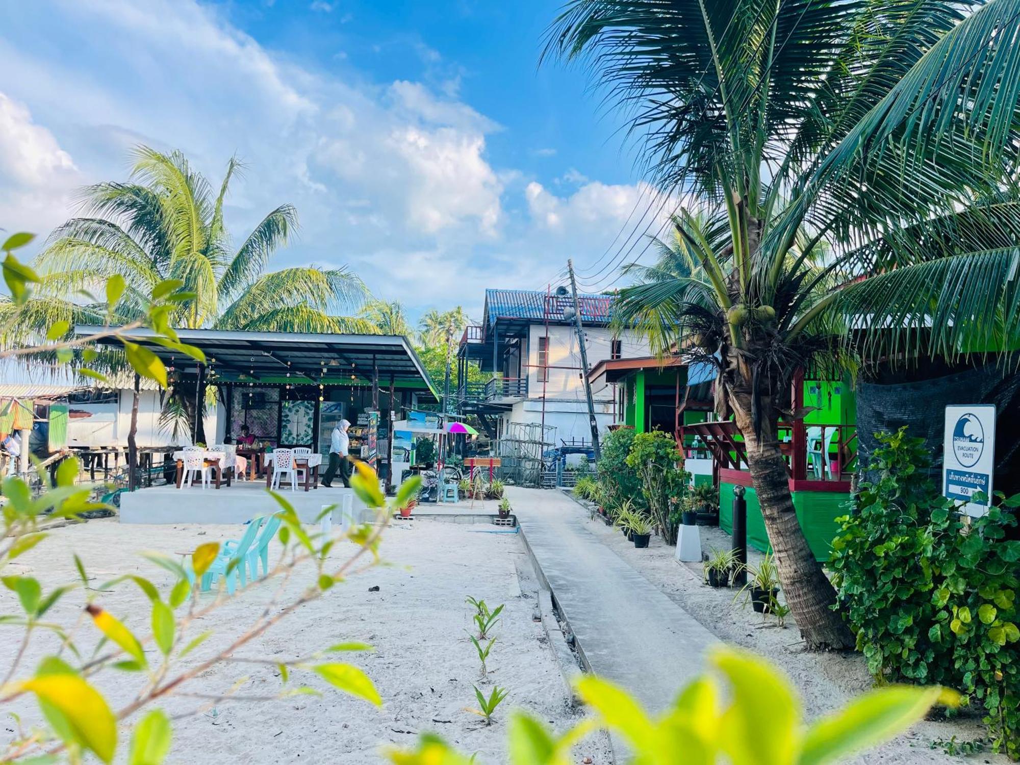 Koh Mook Rem Ley Hotel Trang Buitenkant foto
